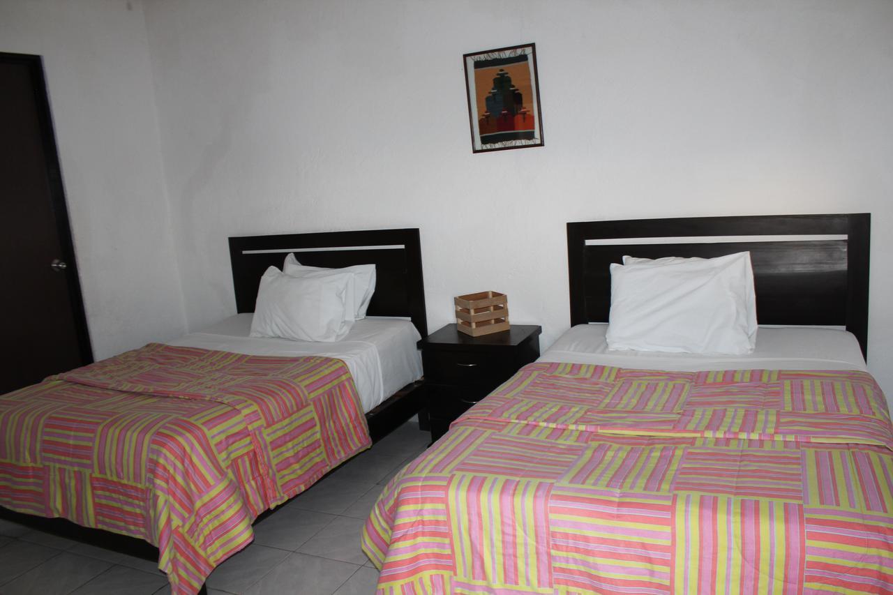 Hotel Villas Cuernavaca Temixco Exterior photo