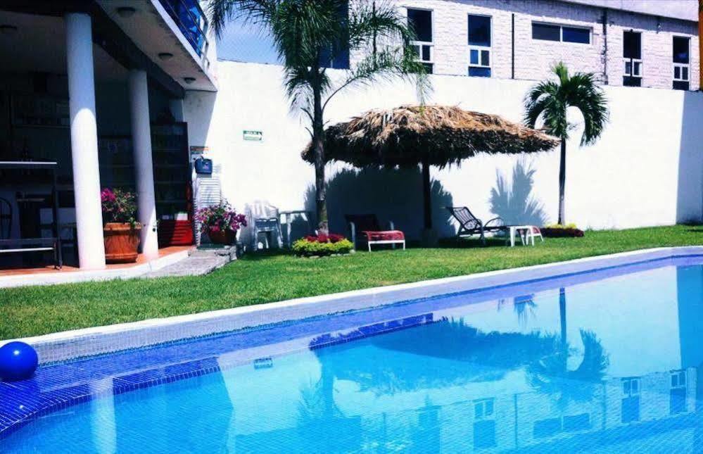 Hotel Villas Cuernavaca Temixco Exterior photo