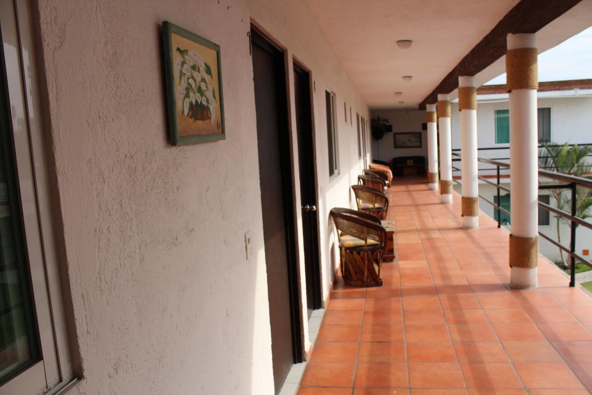 Hotel Villas Cuernavaca Temixco Exterior photo